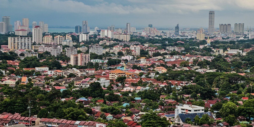 Do explore this UNESCO Heritage Site, George Town, for its colonial architecture.