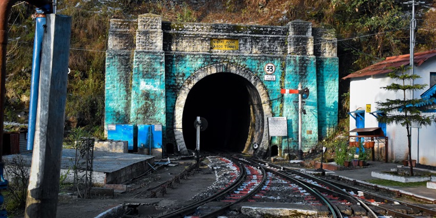 The entrance of a railway tunnel