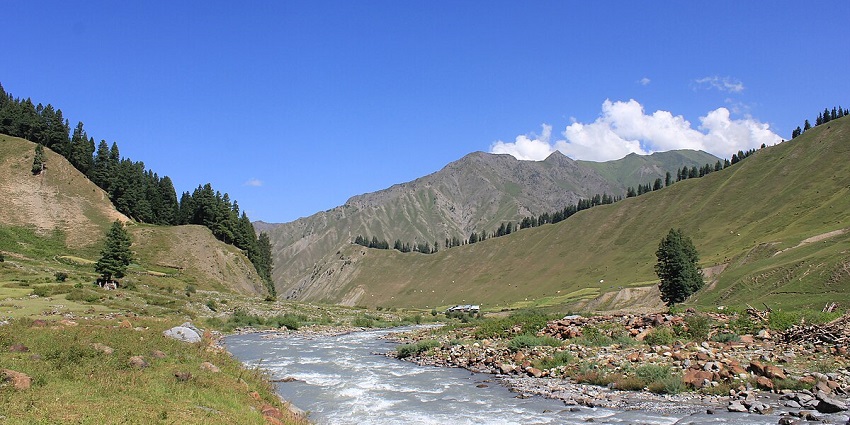 Turquoise river, green landscape - best places to visit in Jammu and Kashmir in September