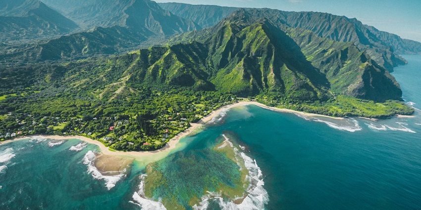 With numerous attractions, Hawaii is one of the best places to visit in the world.