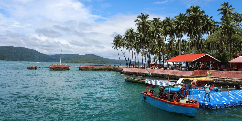 Snorkelling in Andaman at Henry Lawrence Island is a great experience altogether.