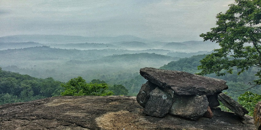 Hilltop view and clear skies - one of the best places near Thindillam Waterfall