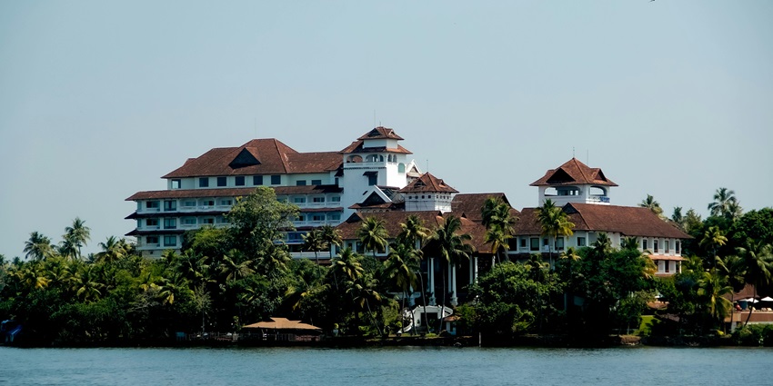Enjoy a comfortable stay Art Gallery and Krishna Menon Museum in Kozhikode, Kerala.