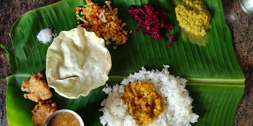 Enjoy great South Indian meals on your tour to this famous waterfalls in Kerala, India