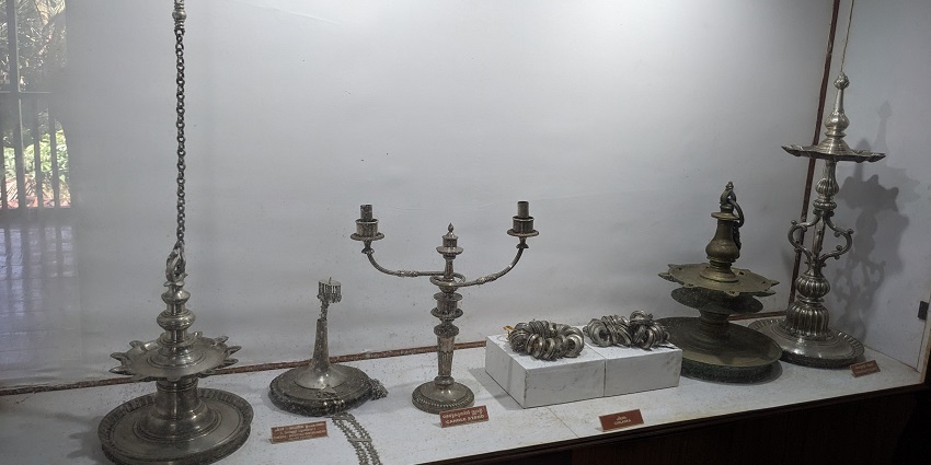 Arakkal Museum tops the list of cultural places to visit near Kannur with the historical artifacts