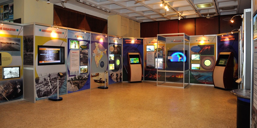 Watch out for the famous workshops like electronic, environmental and more at the Museum.
