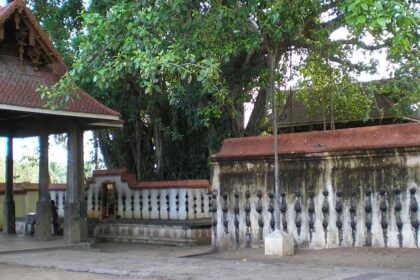 Varkala temples are rich in architecture, religious significance and tranquil atmosphere.