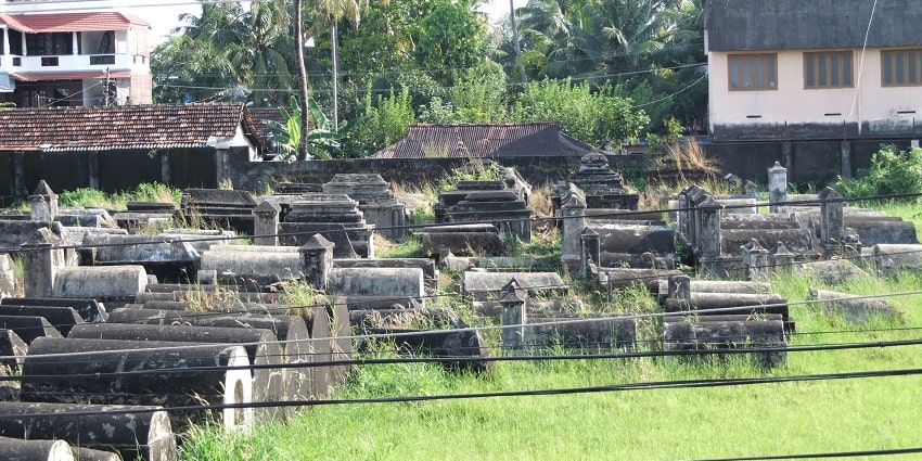 Jew town is an unmissable destination on your list of places to visit in Kochi in November