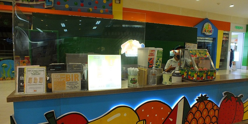 Juice Shack cafe is one of the best places to explore the nightlife in Varkala