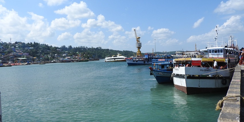 You can reach Port Blair for an easy day trip to the Samudrika Naval Marine Museum.