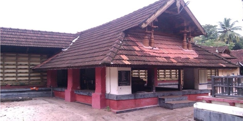 Explore the Kalarcode Mahadeva Temple, one of the most popular temples in Kerala.
