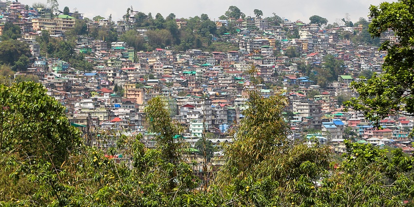 Scenic view of Kalimpong from roadside - one of the best places to visit near Darjeeling