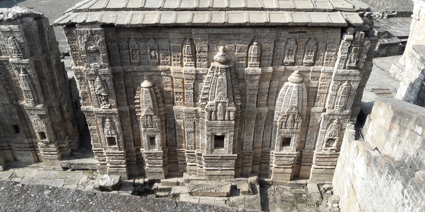 Temple inscription inside the ruined Kangra fort - places to visit near Bagalamukhi Temple
