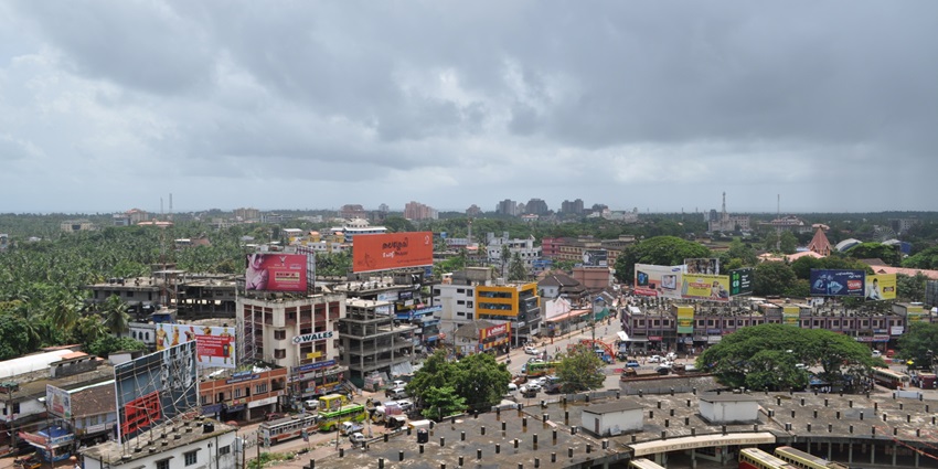 Explore the cultural Kannur, a coastal city in the southern Indian state of Kerala.