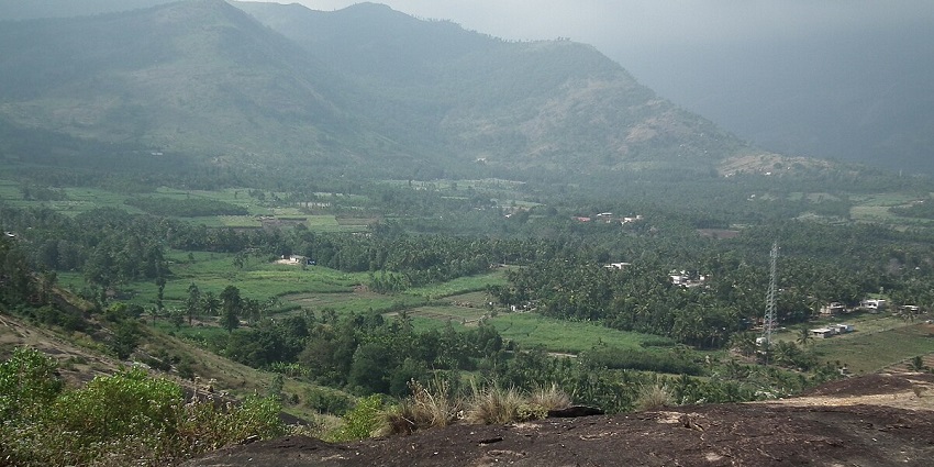 Visit Kanthalloor Viewpoint to witness the breathtaking views of the surroundings.
