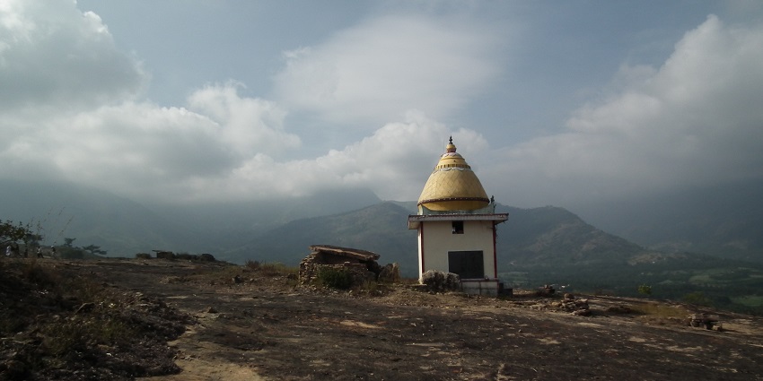 Alluring view of a Hindu temple situated on the summit of the Kanthalloor hill peak