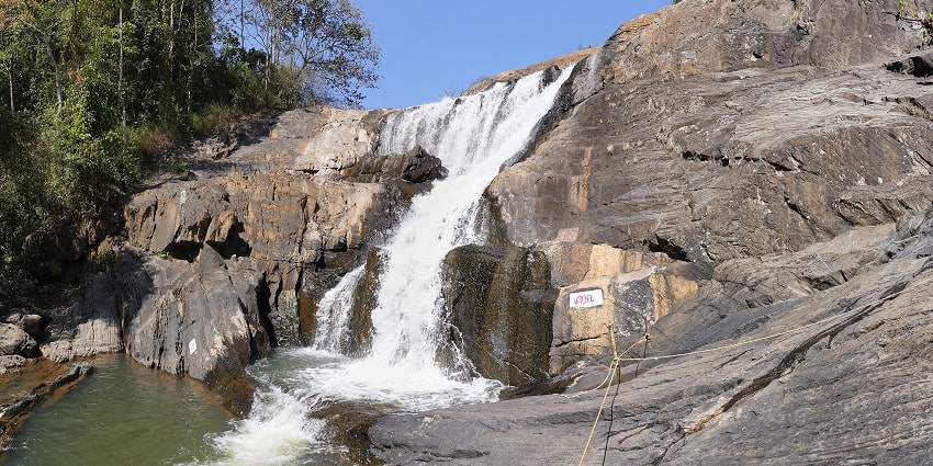 Kanthanpara Waterfalls is one of the most breathtaking waterfalls in Kerala to explore.