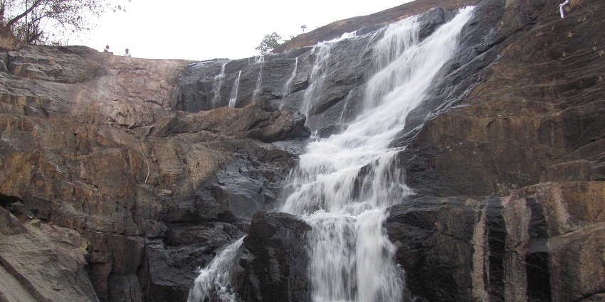 Kanthanpara Waterfalls, one of the best Wayanad Waterfalls, is an amazing getaway from regular life.