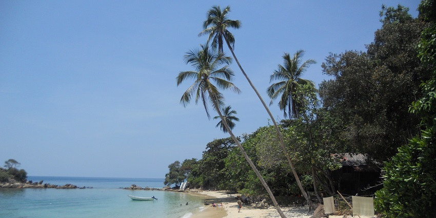 Kapas Island is one of the best beaches in Malaysia for breathtaking views for travellers.