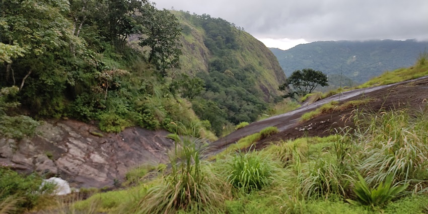 The view of Kattikkayam waterfalls exudes a plethora of serenity and solace, allowing an amazing retreat.