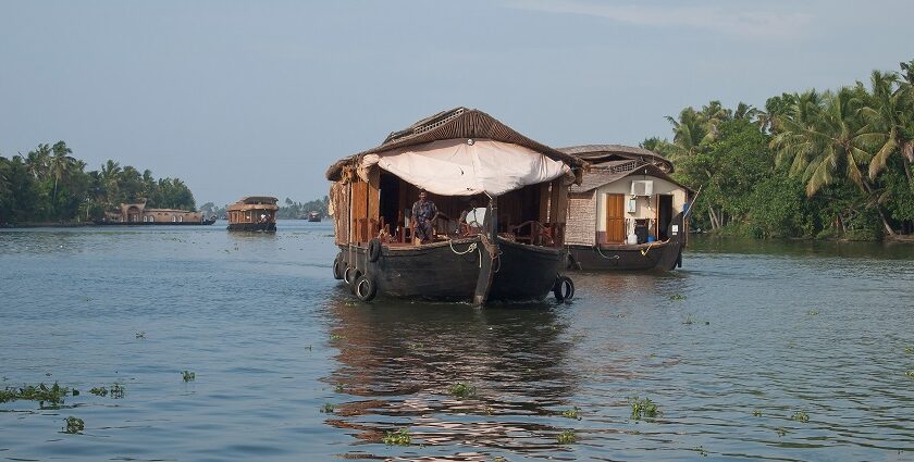 Sail through the Kerala backwaters and spend the best time with your family and friends.