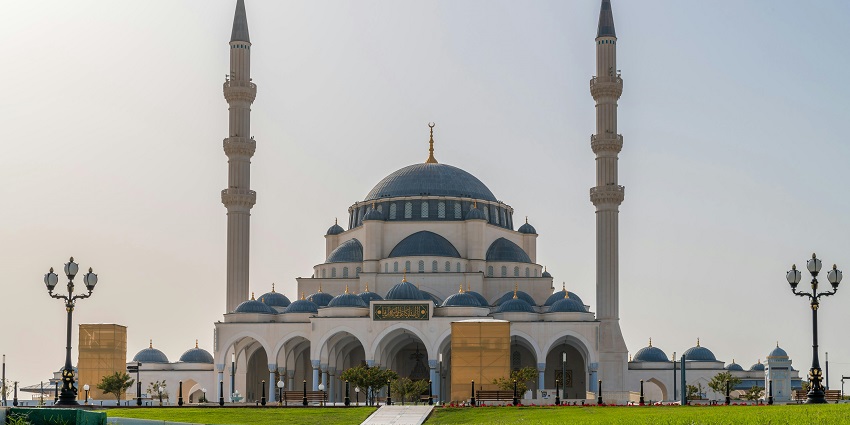 Seek blessings from the Khalifa Al Tajer Mosque, one of the mosques in Dubai, UAE.