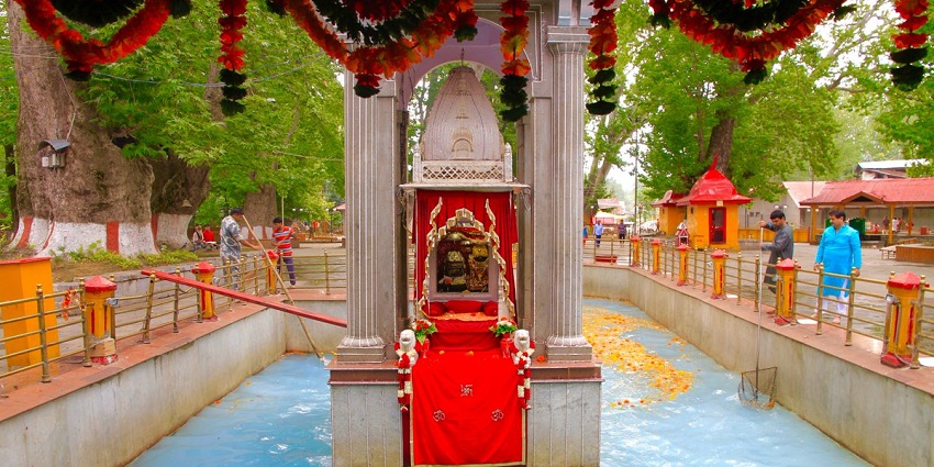 Kheer Bhawani temple surrounded by lush greenery - one of the best Kashmir temple to visit