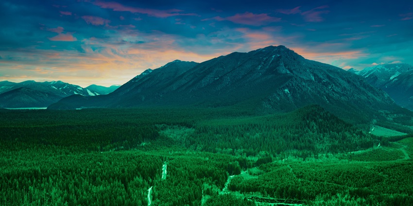 View of the sunrise at the Kishtwar National Park, one of the places to visit near Kashmir