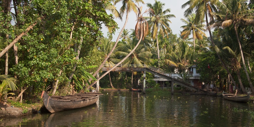 Witness the famous architectural marvel, the Kerala Folklore Museum, in Kochi on next trip