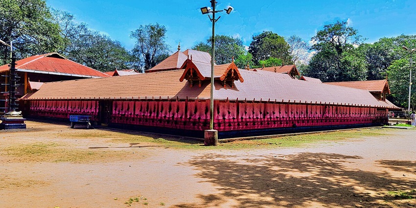 Kodungallur Bhadrakali Temple is counted among the popular Bhadrakali temples in Kerala.
