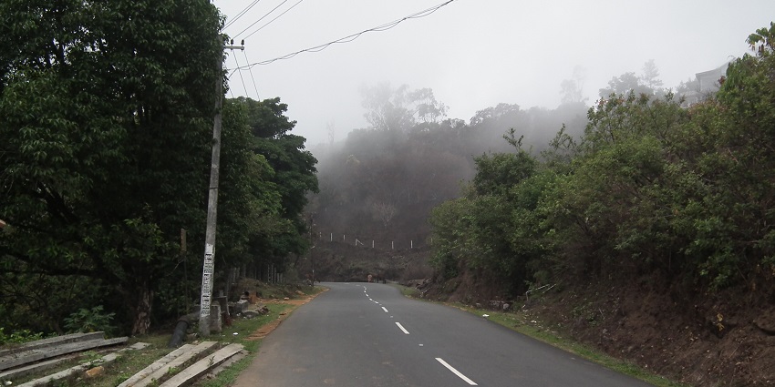 Murinjapuzha Waterfalls is an unspoiled beauty in Kerala starts that from the Kottayam-Kumily Street