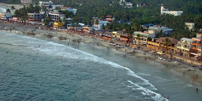 Kovalam beach is one of the best places for beach lovers near the Trivandrum museum