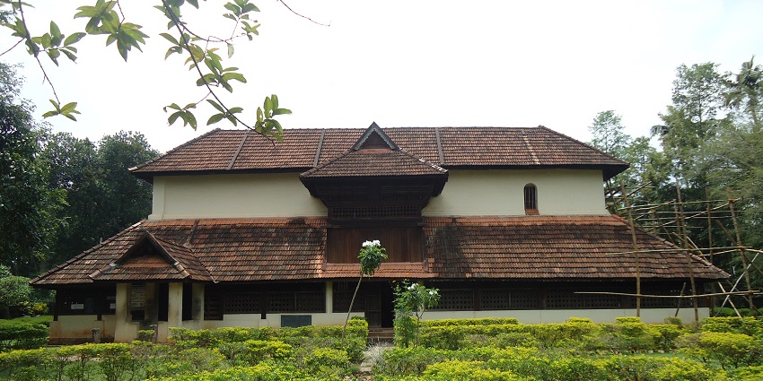 This museum is one of the museums in Kerala which are situated in highly serene surroundings.