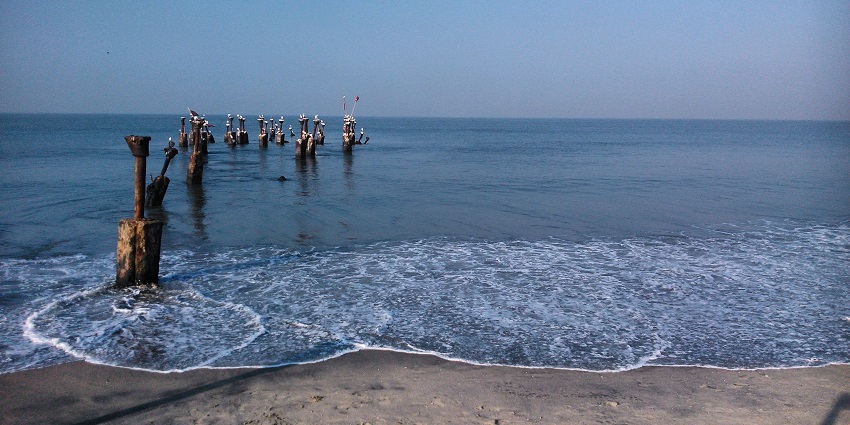 With a rich blend in history, culture and beauty, Kozhikode serves as a picturesque city in Kerala.