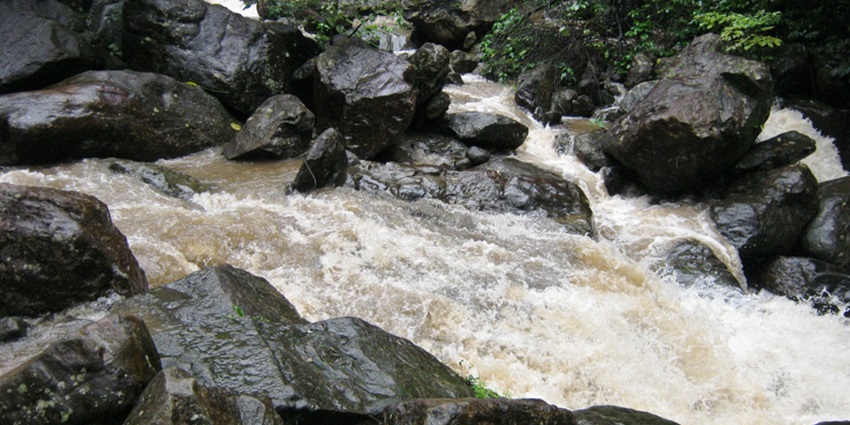 The Kozhivalan Kuthu Waterfalls is one of the most popular tourist attractions in Kerala