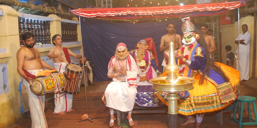 Numerous cultures performances and dances are held at the Kottarakkara temple of Kollam