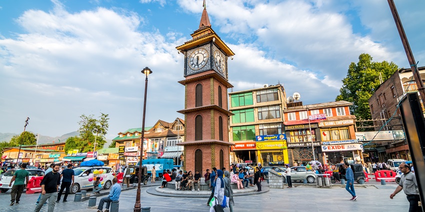 Image of Old Clock Tower (Ghanta Ghar) at Lal Chowk Srinagar, Kashmir