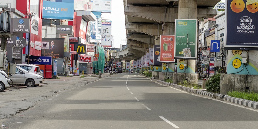 MG Road is one of the top spots for street shopping in Kochi where you can pick up clothing
