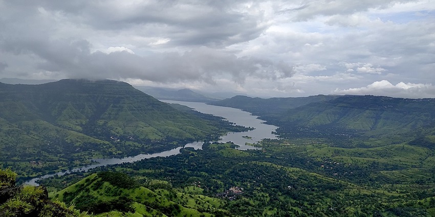 Explore Mahabaleshwar on vacation, one of the famous places to visit in September in India