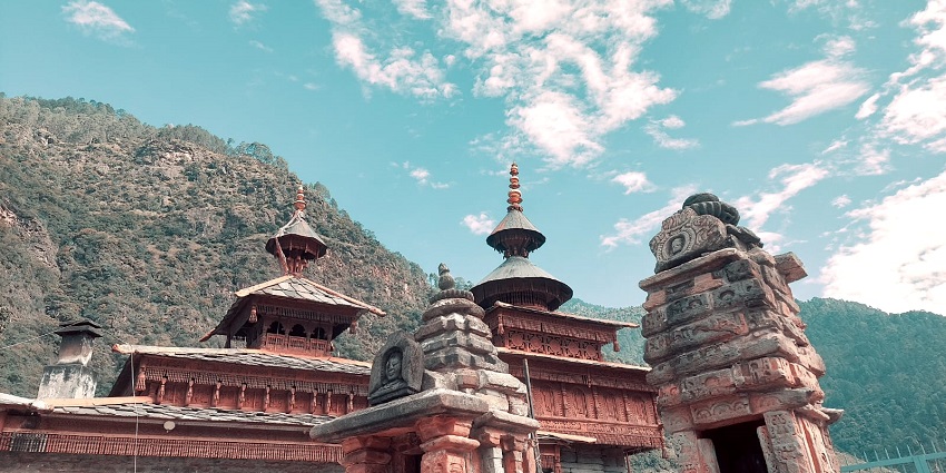 Explore the popular holy places of Himachal Pradesh with things to do in Mashobra