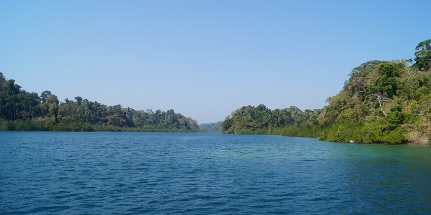 View of the Mahatma Gandhi Marine National Park that has a variety of coral reefs