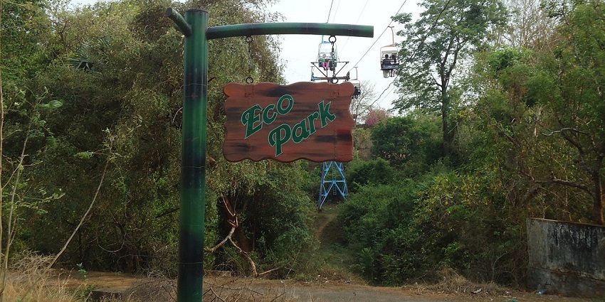 Malampuzha Ropeway is one of the best activities to do around Malampuzha Waterfalls.