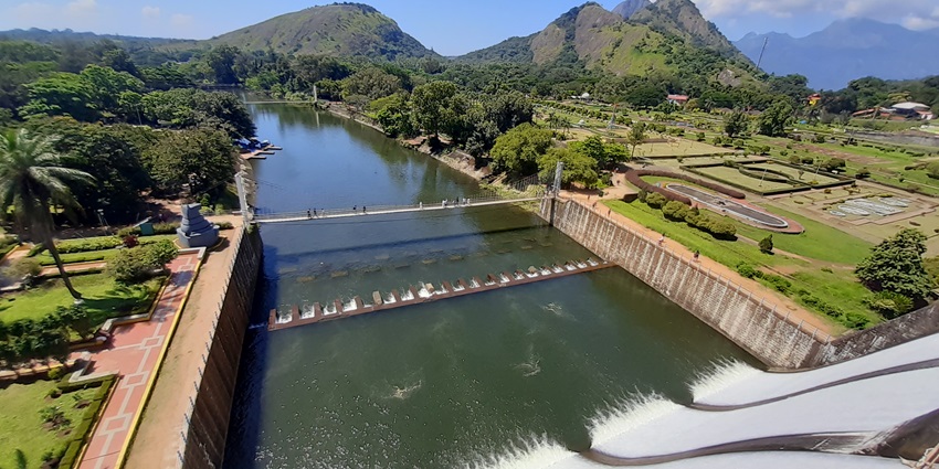 Picturesque views of mesmerising Malampuzha Dam - Best Hill Stations near Ernakulam