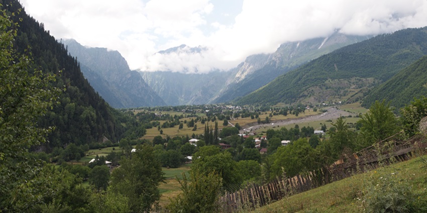 arwah Valley is a nearby attraction to Kishtwar National Park which one must explore