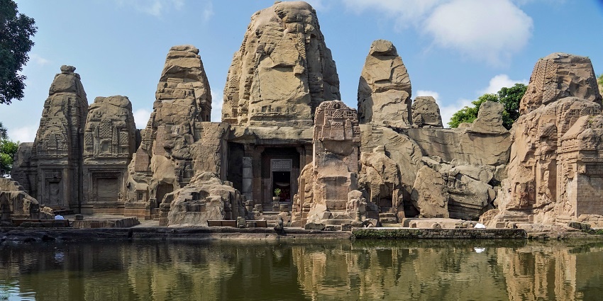 Explore the iconic Masrur Rock-cut temple, one of the places to visit near Chintpurni.