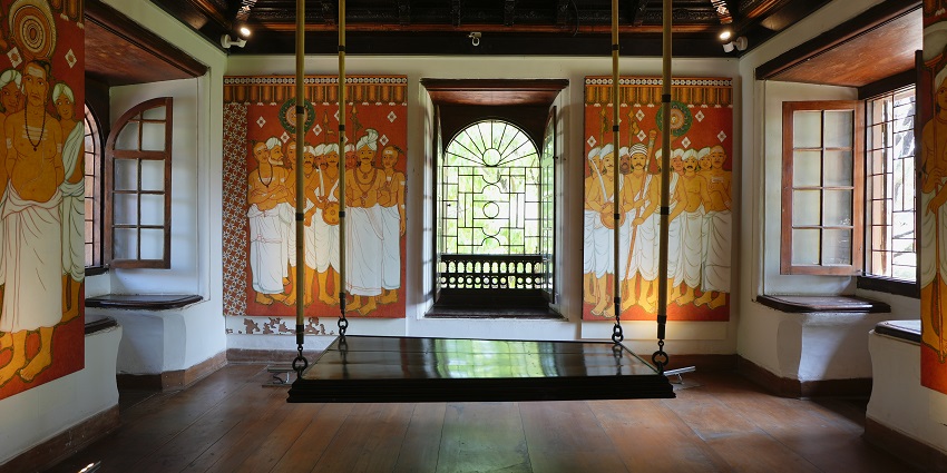One of the top places to visit in Fort Kochi is the resplendent Mattancherry Palace.