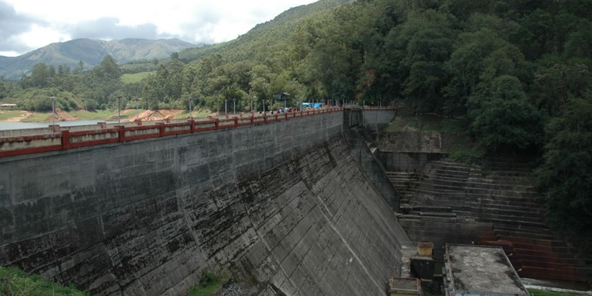 The scenic view side view of Mattupetty Dam - One of the best places to visit in Munnar