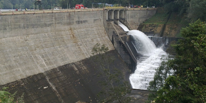 Mattupetty dam is a must-destination on your places to visit in Munnar in may itinerary