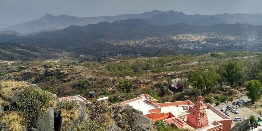 Mount Abu is one of the most spectacular places to visit in India in May with family.