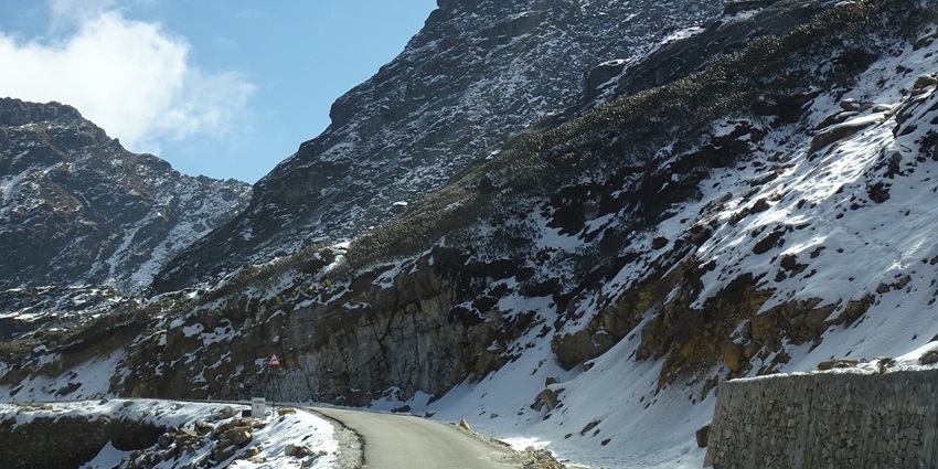 Nathula Pass, an adventurous trail, is one of the best places to visit near Gangtok.